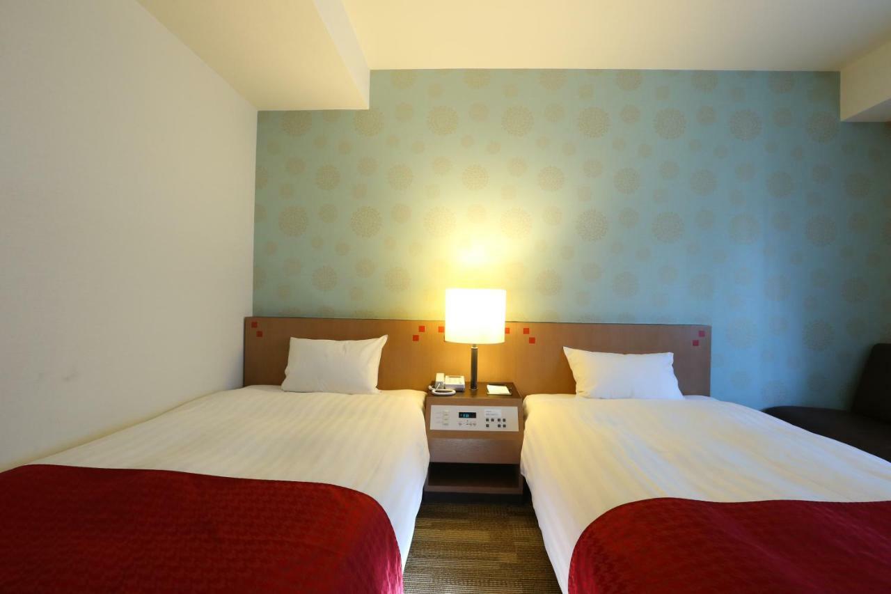 Hotel Wing International Shin-Osaka Exterior photo