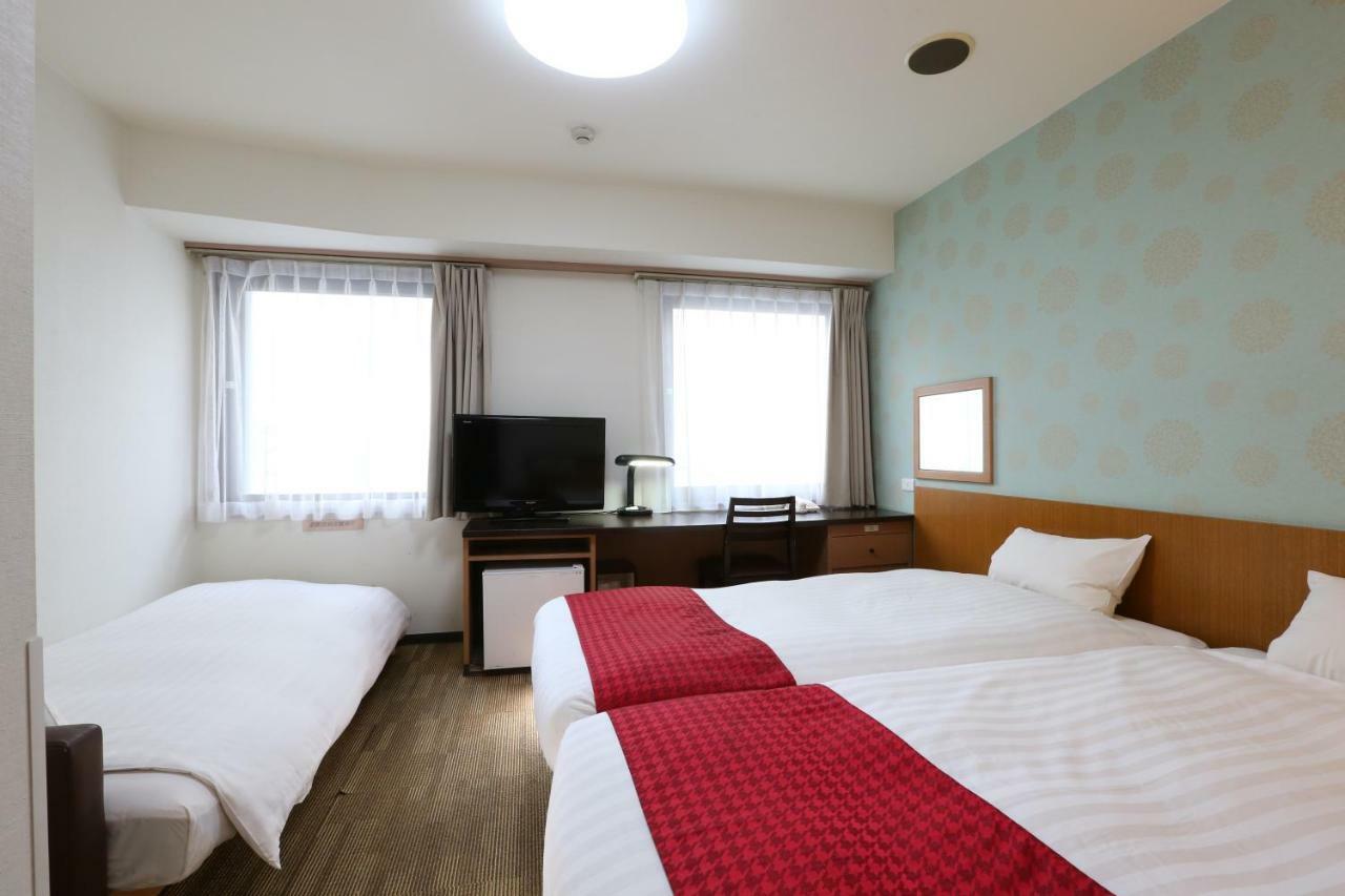Hotel Wing International Shin-Osaka Exterior photo